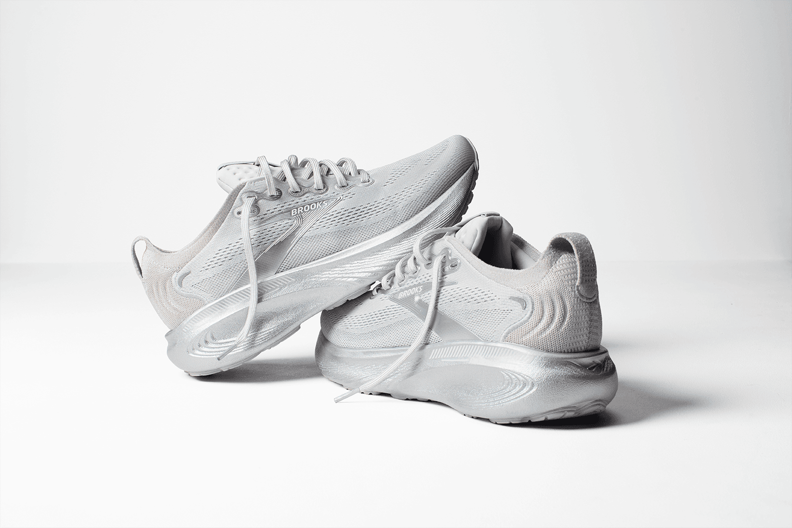 Brooks Adrenaline GTS 25 – Silver Anniversary Edition — 8