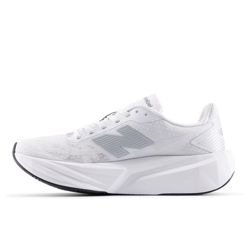 New Balance FuelCell Rebel v5 – White Silver Metallic — 3