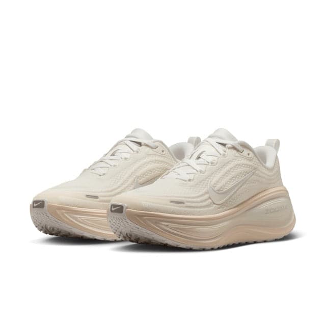 Nike Vomero Plus – Summit White Chalk Phantom Pure Platinum — 2