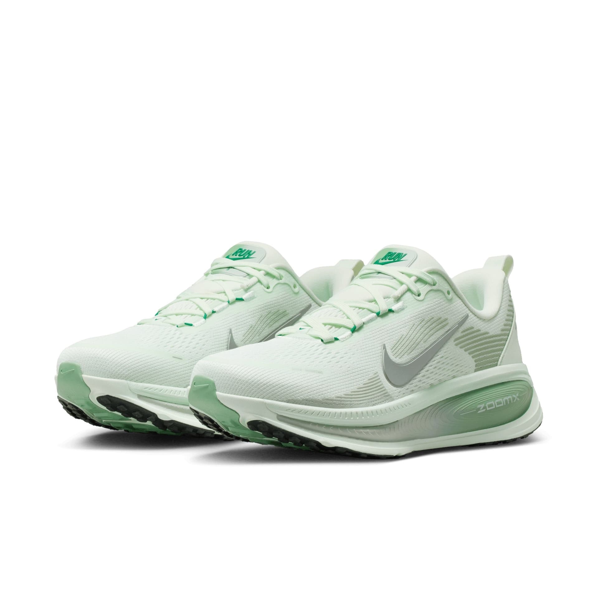 Nike Vomero 18 – Barely Green Metallic Silver Steam — 3