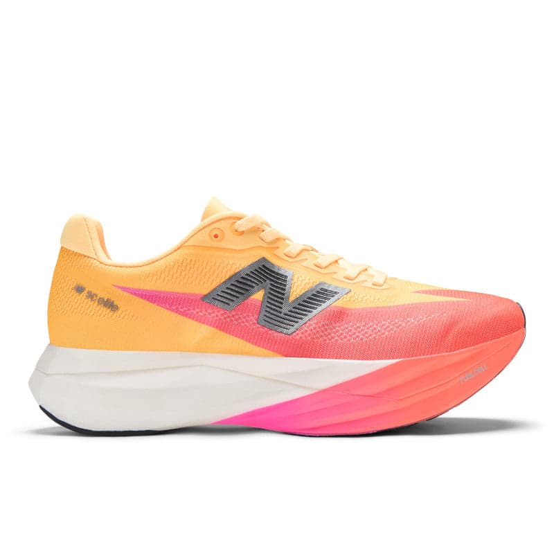 New Balance FuelCell SuperComp Elite v5 – Tangerine Heat White Peach