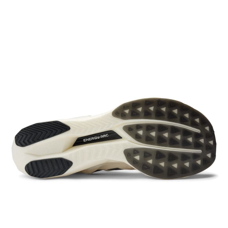 New Balance FuelCell SuperComp Elite v5 – Linen White — 6