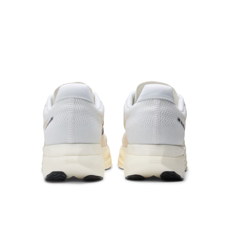 New Balance FuelCell SuperComp Elite v5 – Linen White — 5