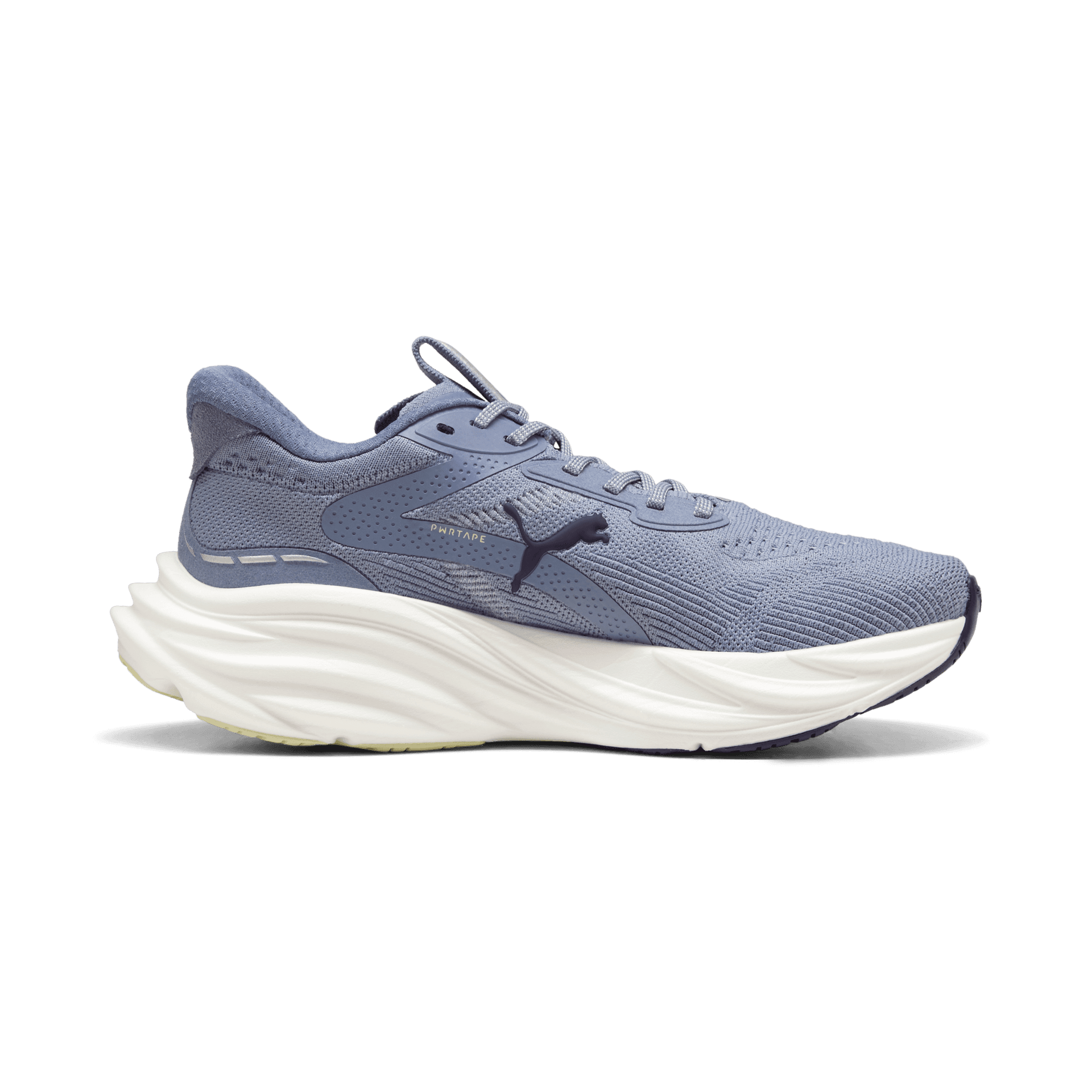 PUMA Magnify Nitro 3 – Gray Sky Deep Plum Vibrant Silver
