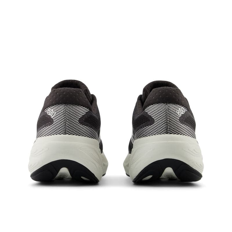 New Balance Fresh Foam X 880v15 – Black Cement Sea Salt — 7