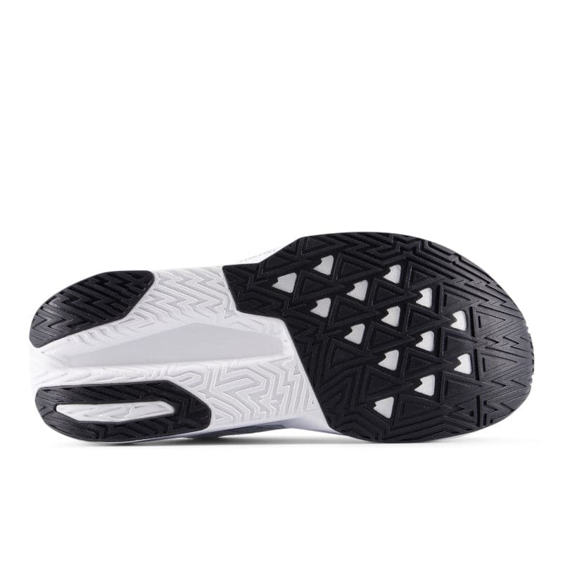 New Balance FuelCell Rebel v5 – White Silver Metallic — 5