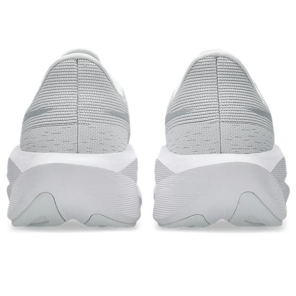 ASICS Novablast 6 – White White — 6