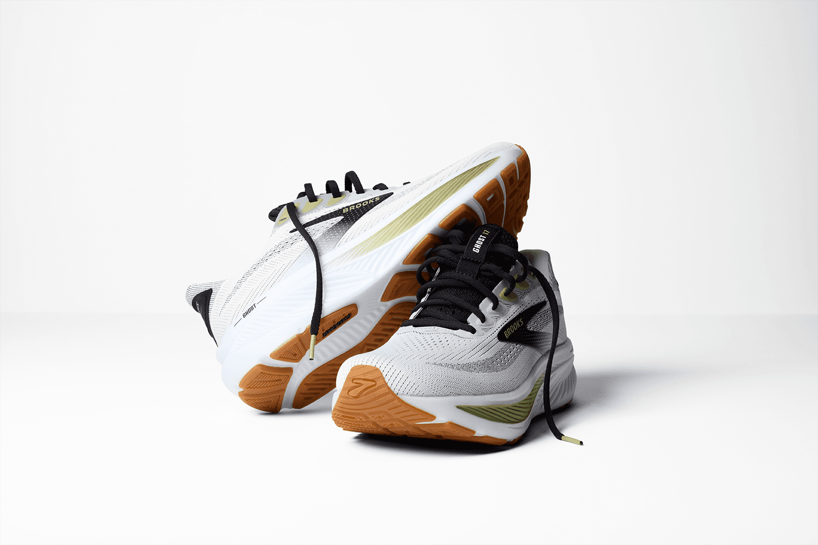 Brooks Ghost 17 – White Black Tea — 8