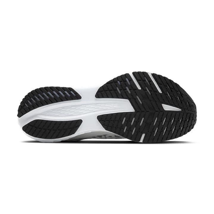 Brooks Launch 11 – Black White — 6